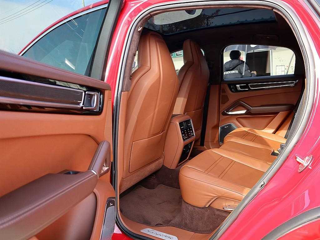 Porsche Cayenne - Vista 8