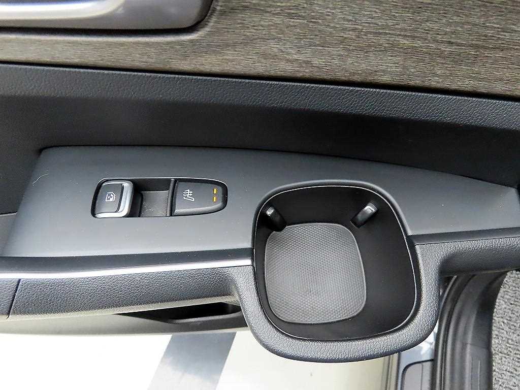 KIA Sorento - Vista 12