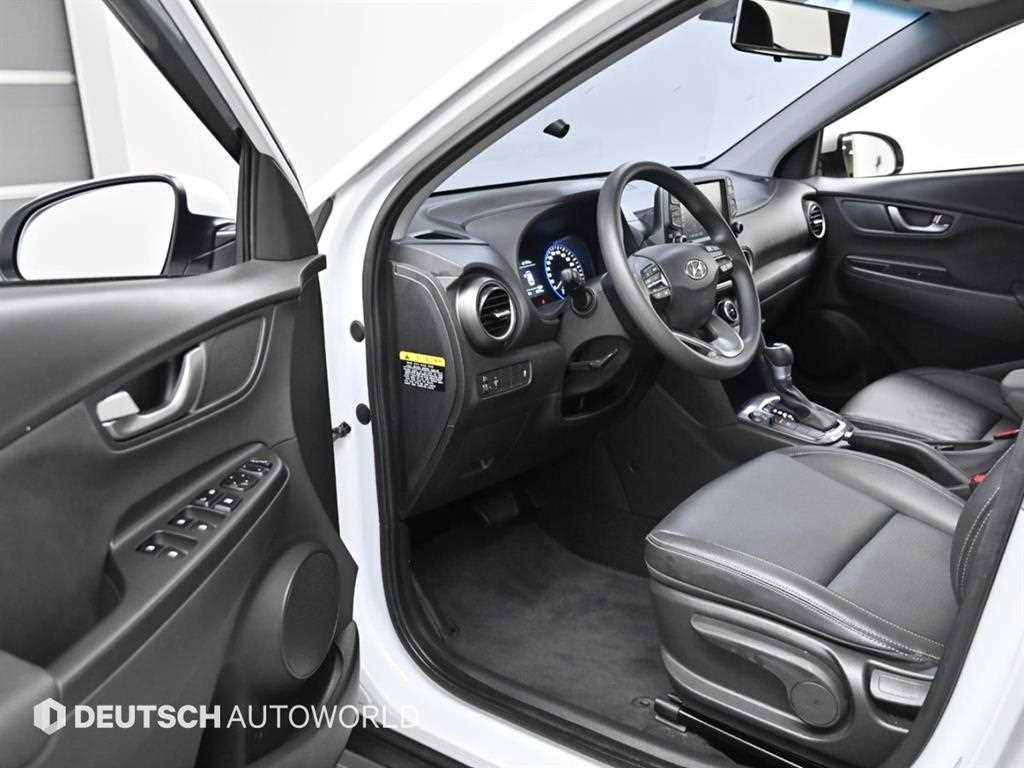 HYUNDAI Kona - Vista 9