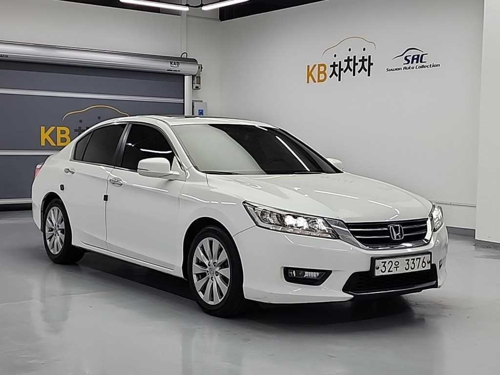 Honda Accord - Vista 4