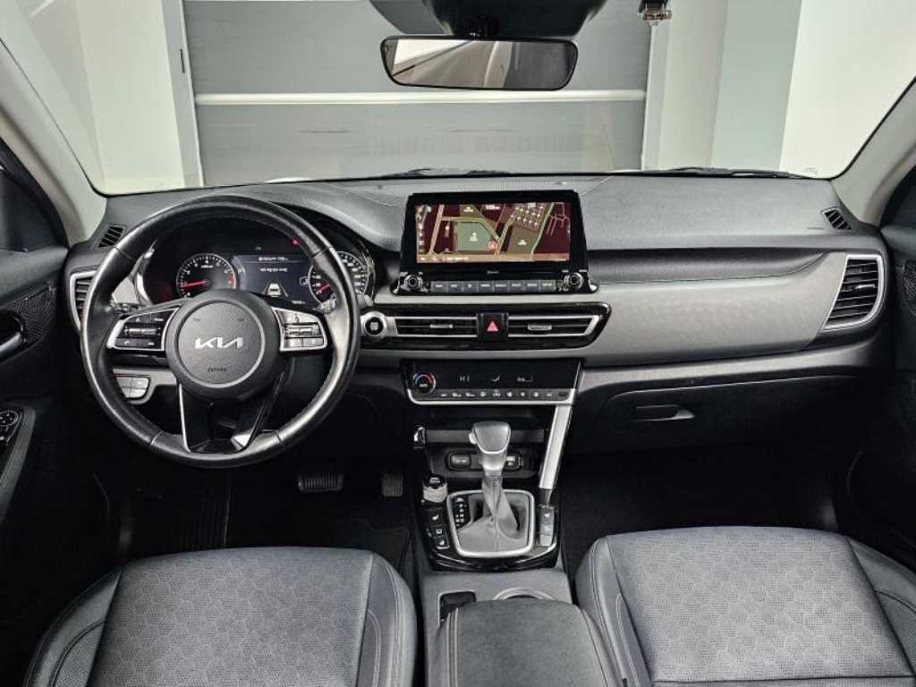 KIA Seltos - Vista 7