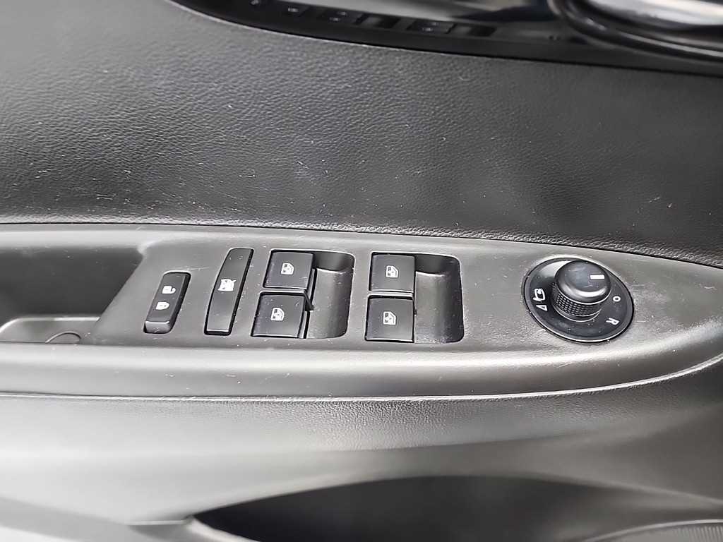 Chevrolet Spark 2018 Blanco - Importación desde Corea - HF Imports Iquique - Foto 14