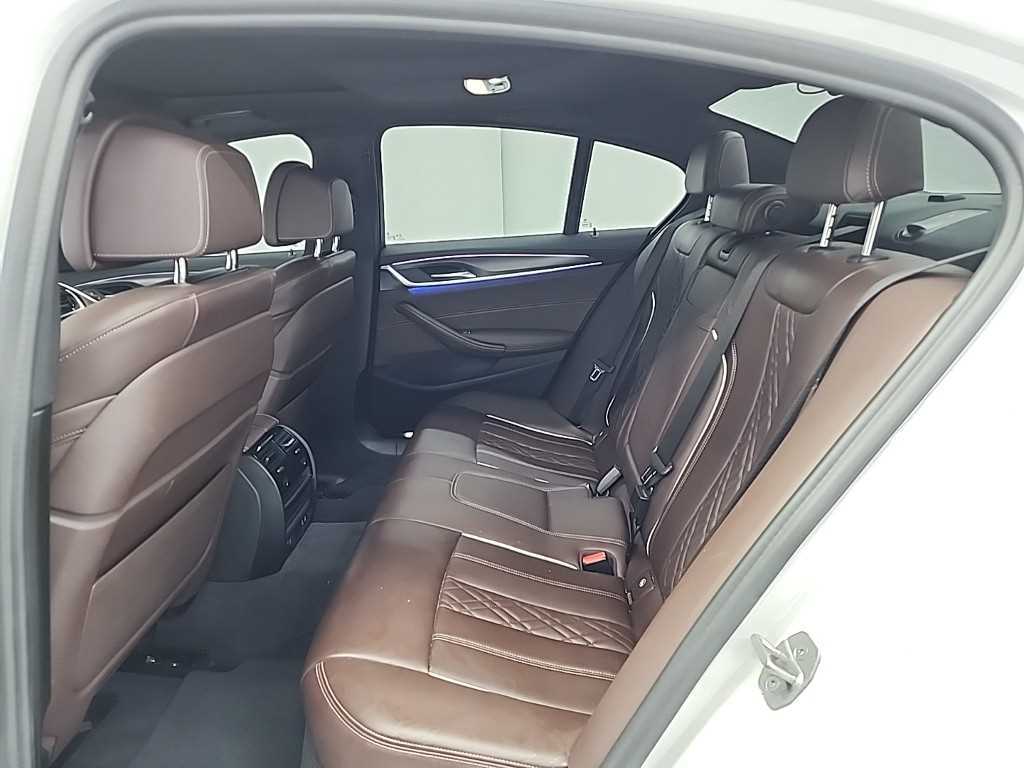 BMW 5 Series - Vista 12