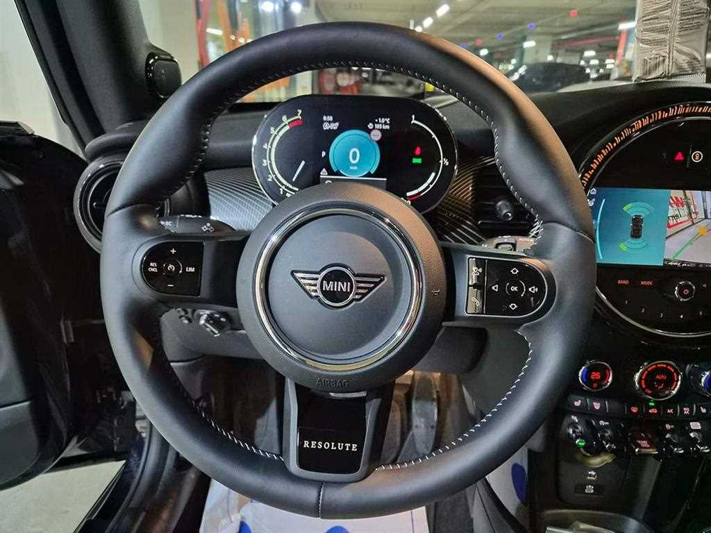 Mini Cooper Convertible - Vista 9