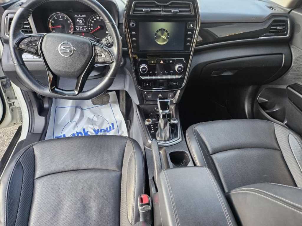 Ssangyong Tivoli 2022 Blanco - Importación desde Corea - HF Imports Iquique - Foto 18