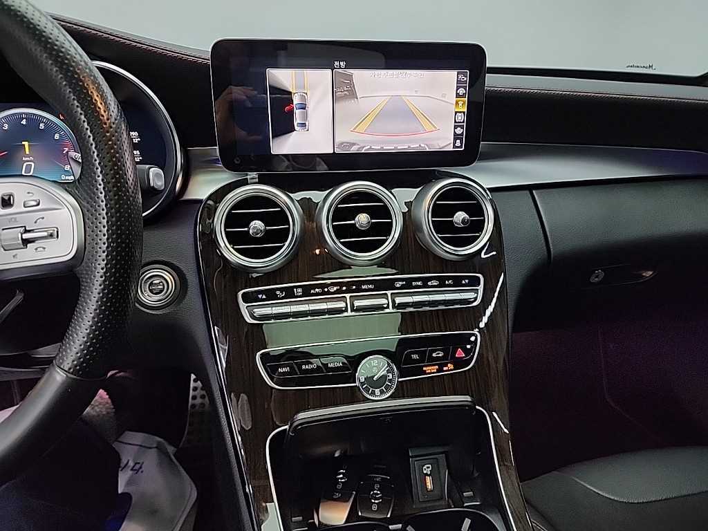 Mercedes Benz C Class - Vista 10