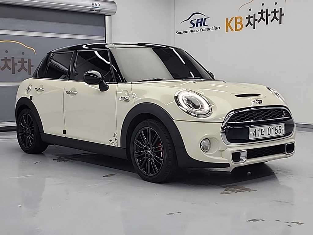 Mini Cooper - Vista 4