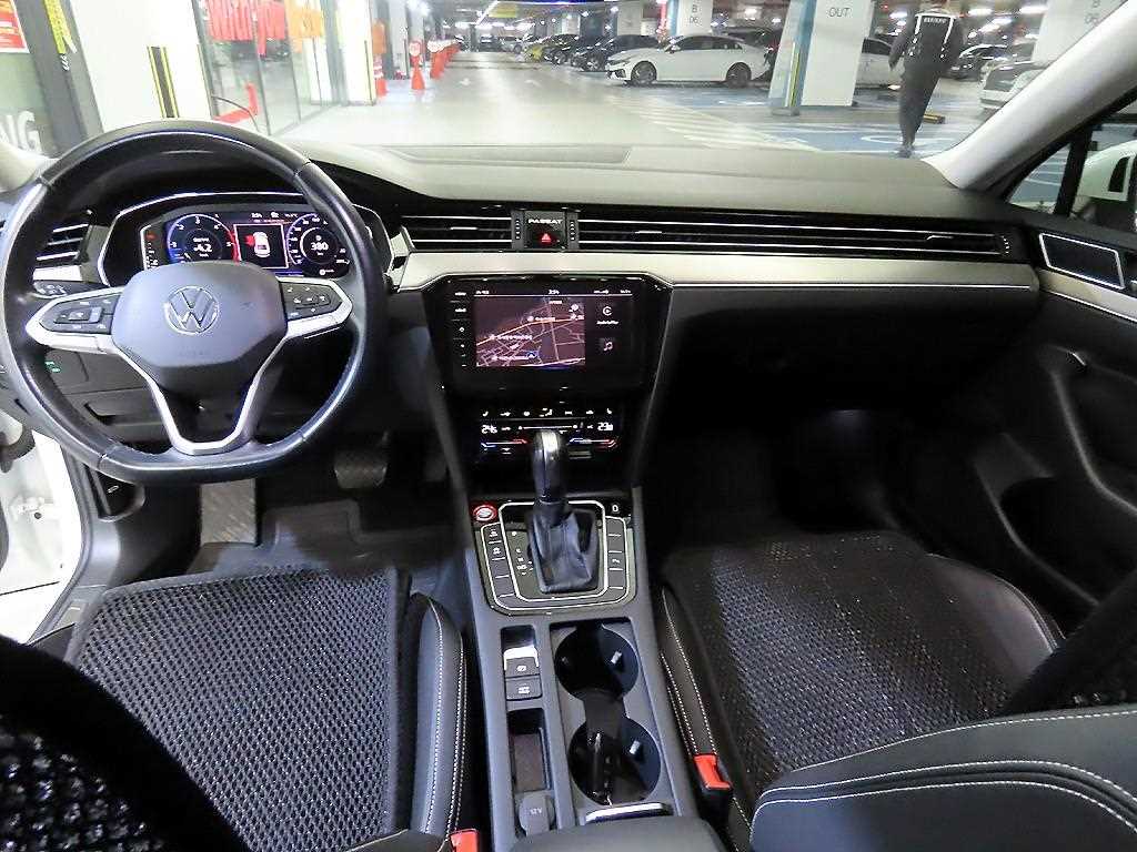 Volkswagen Passat - Vista 10