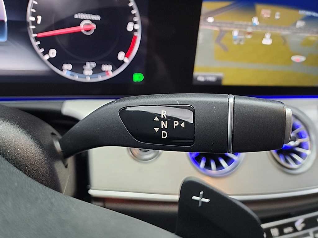 Mercedes Benz CLS Class - Vista 8