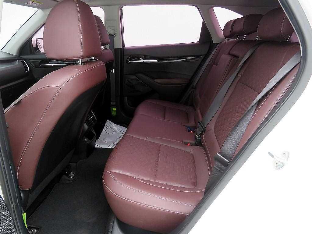 KIA Seltos - Vista 7