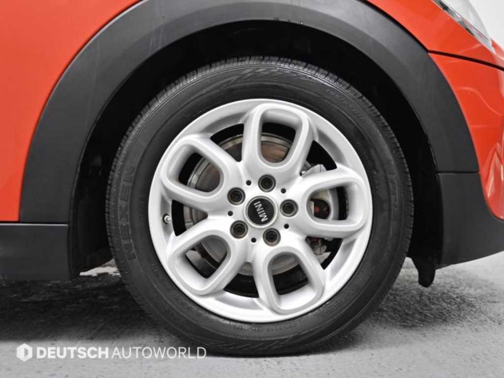 Mini Cooper - Vista 5