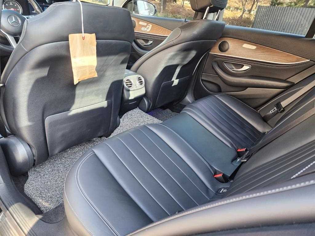 Mercedes Benz E class 2020 Negro - Importación desde Corea - HF Imports Iquique - Foto 16