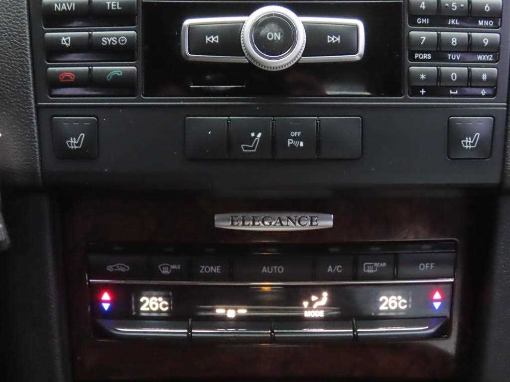 Mercedes Benz E class 2012 Plateado - Importación desde Corea - HF Imports Iquique - Foto 14