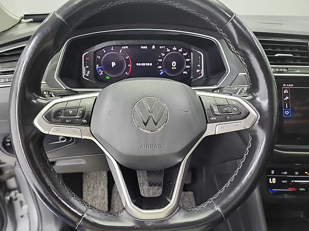 Volkswagen Tiguan - Vista 9
