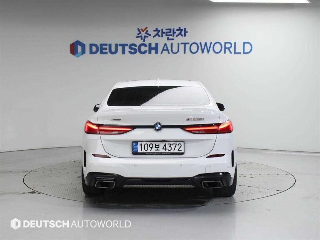 BMW 2 series - Vista 4