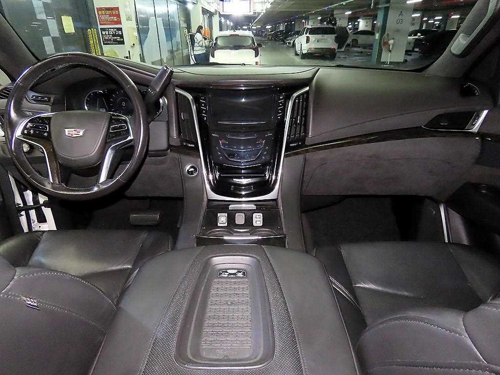 Cadillac Escalade - Vista 10