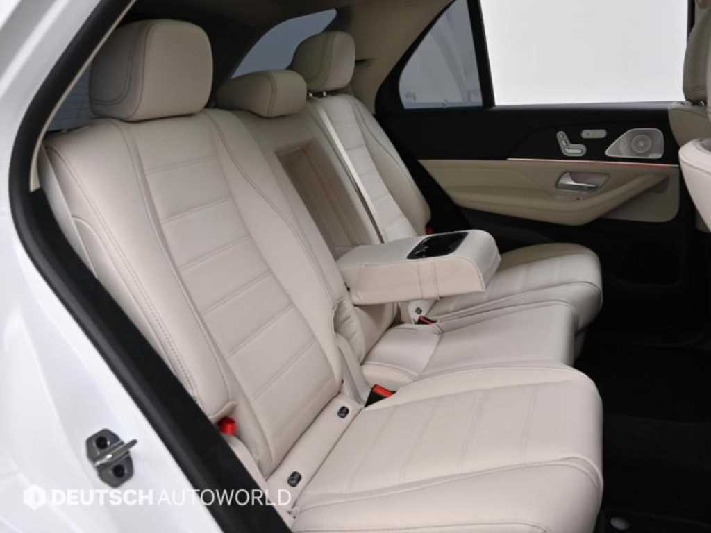 Mercedes Benz GLE Class - Vista 12