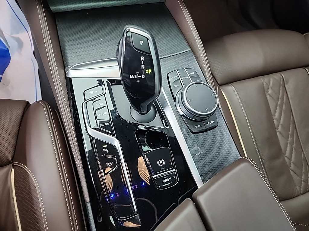 BMW 5 Series - Vista 8