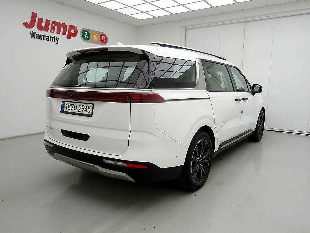 KIA Carnival - Vista 4