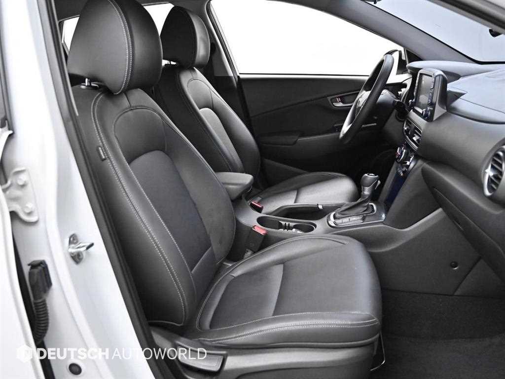 HYUNDAI Kona - Vista 8