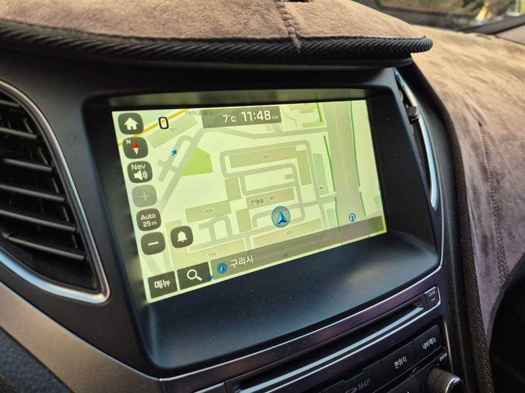 HYUNDAI Grandeur - Vista 9