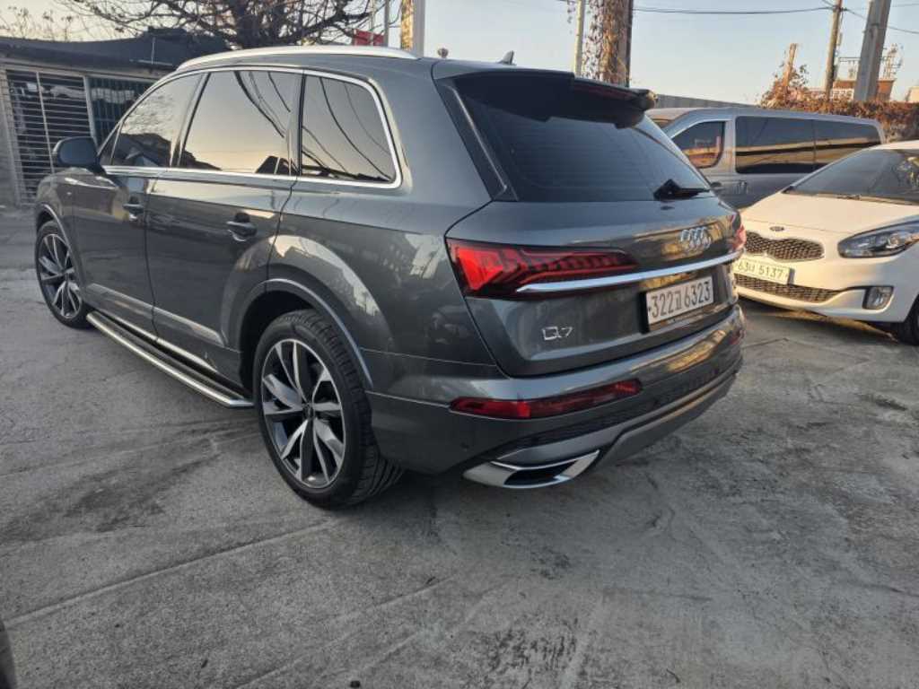 Audi Q7 - Vista 5