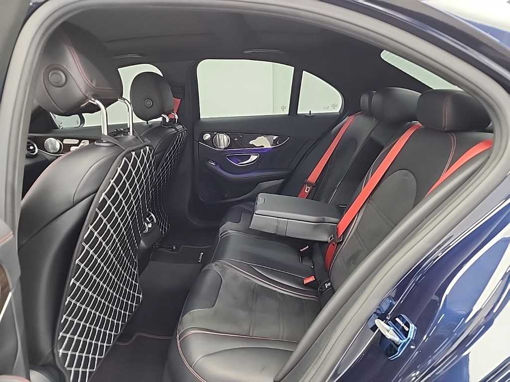 Mercedes Benz C Class - Vista 12