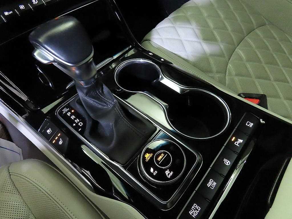 KIA Mohave - Vista 12