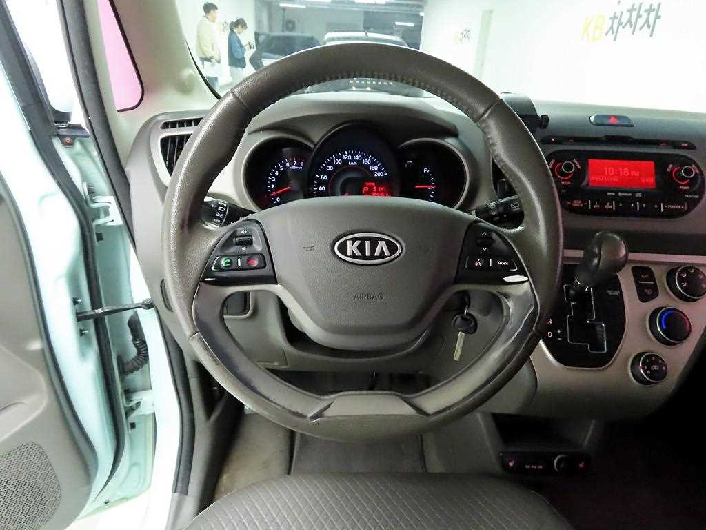 KIA Ray - Vista 7