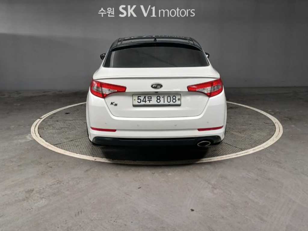 KIA K5 - Vista 5