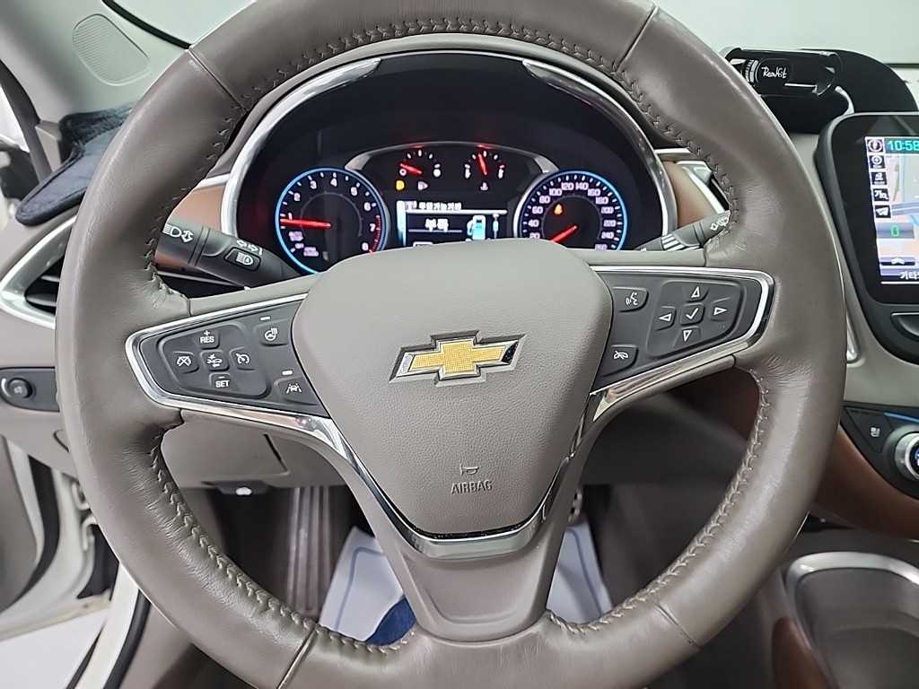 Chevrolet Malibu - Vista 9