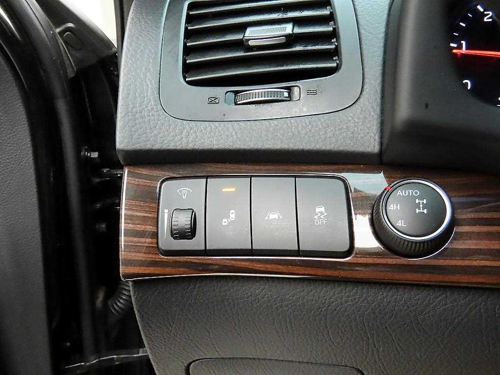 KIA Mohave - Vista 11