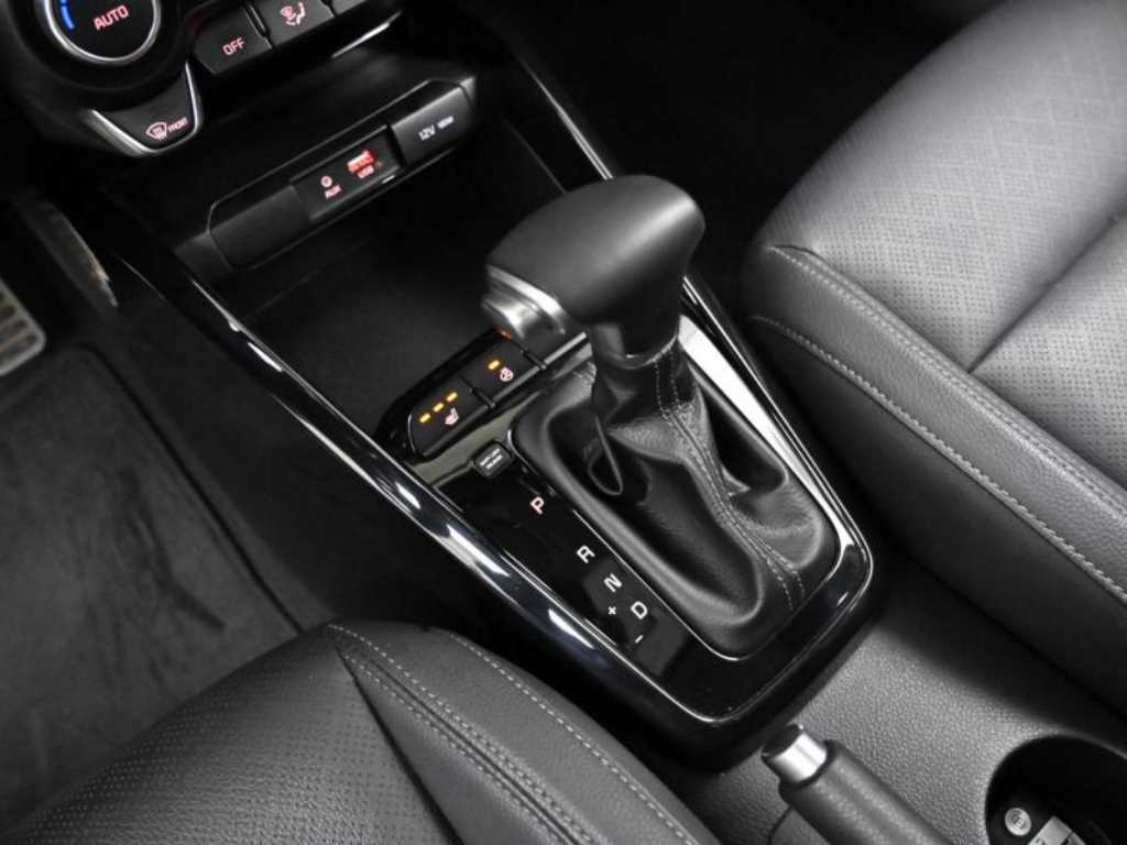 KIA Stonic - Vista 9