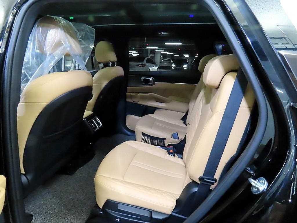 KIA Sorento - Vista 7