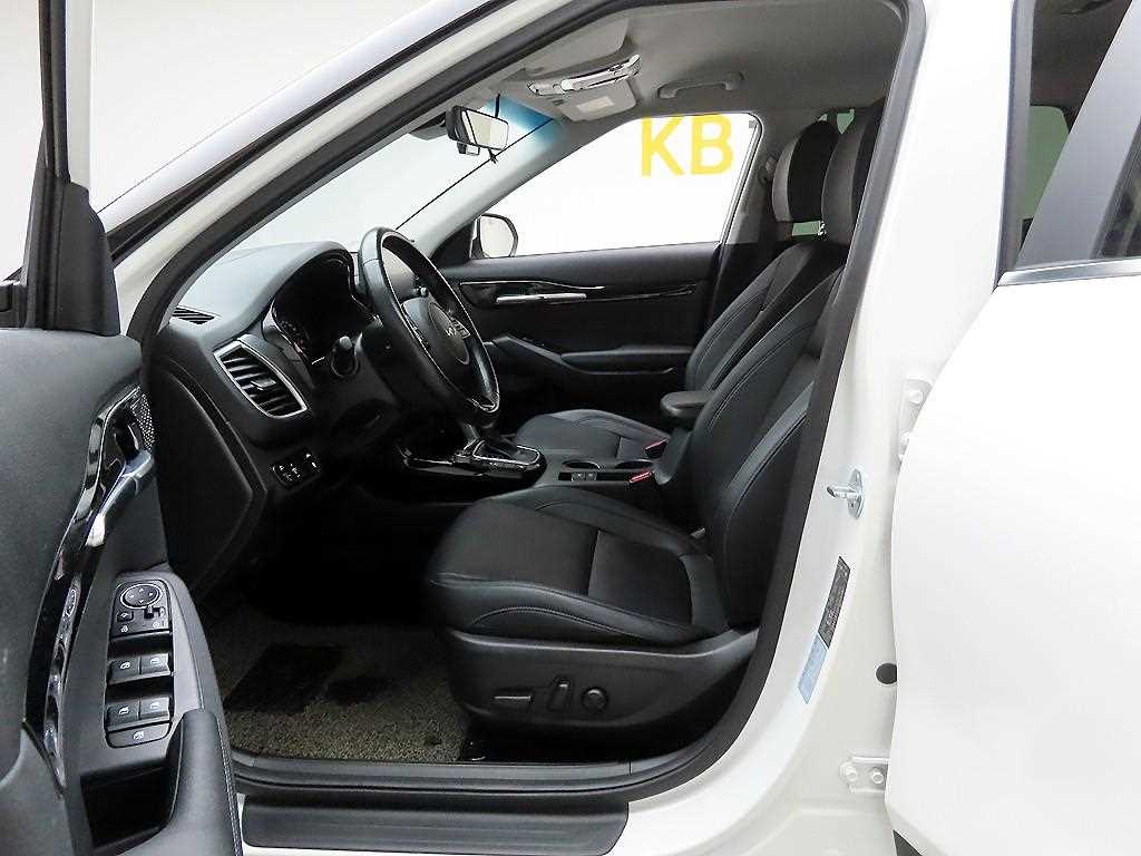 KIA Seltos 2023 Blanco - Importación desde Corea - HF Imports Iquique - Foto 13