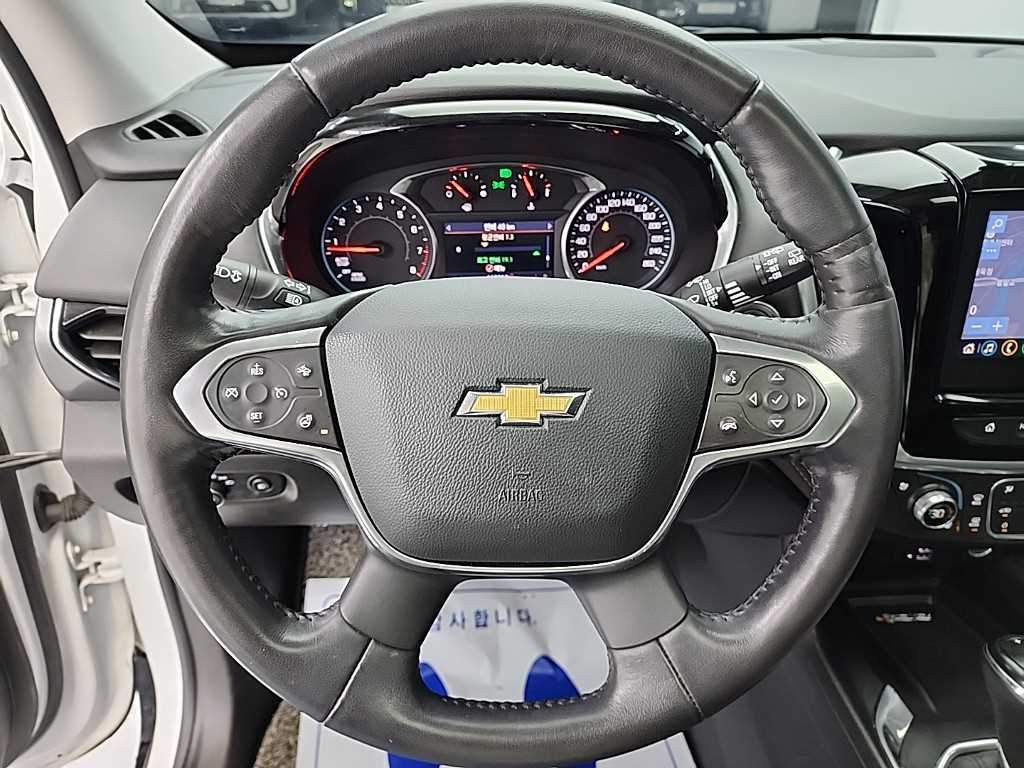 Chevrolet Travers - Vista 9