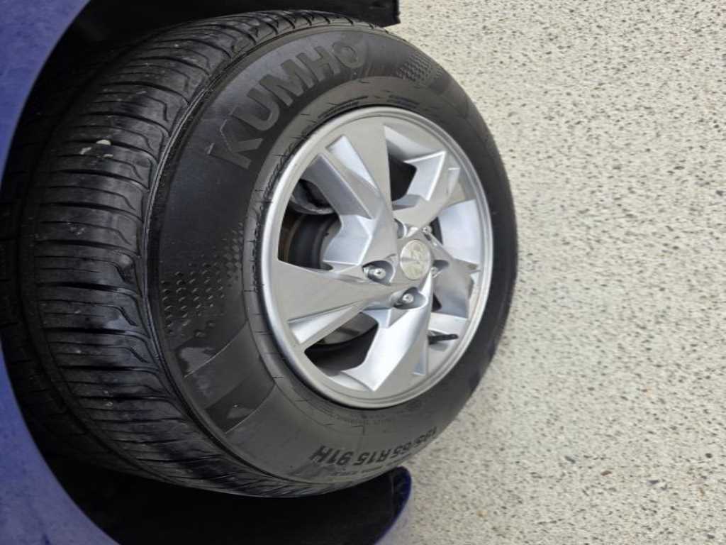 HYUNDAI Avante - Vista 7