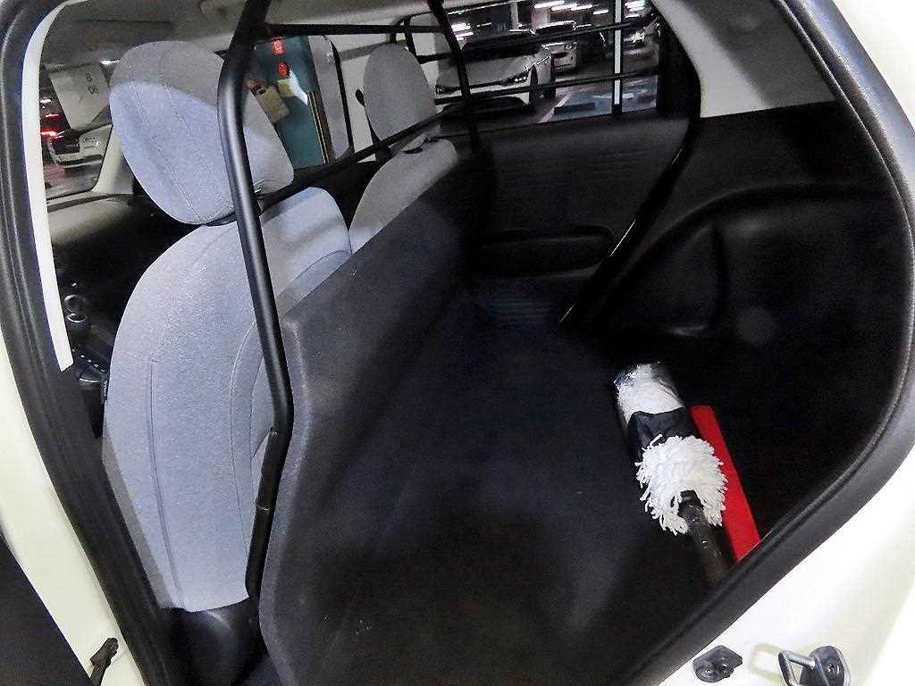 HYUNDAI Casper - Vista 7