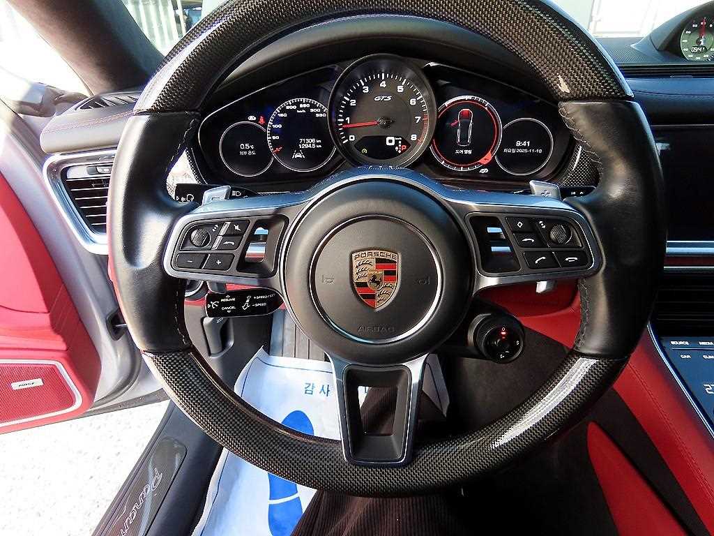 Porsche Panamera - Vista 8