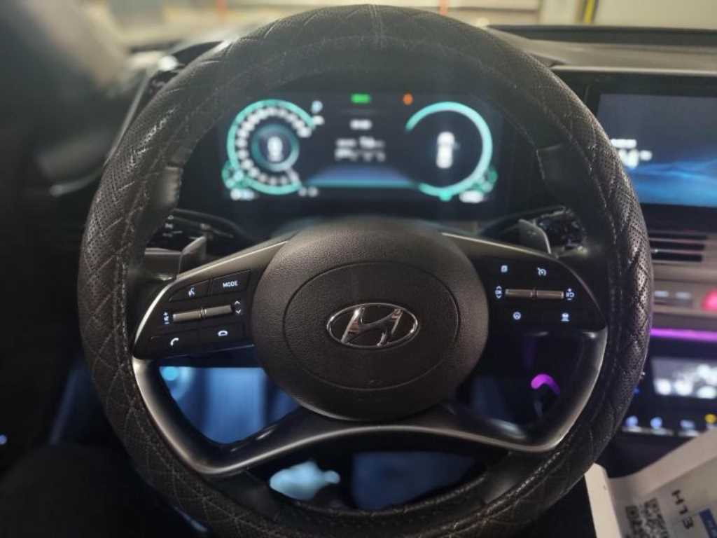 HYUNDAI Grandeur - Vista 5