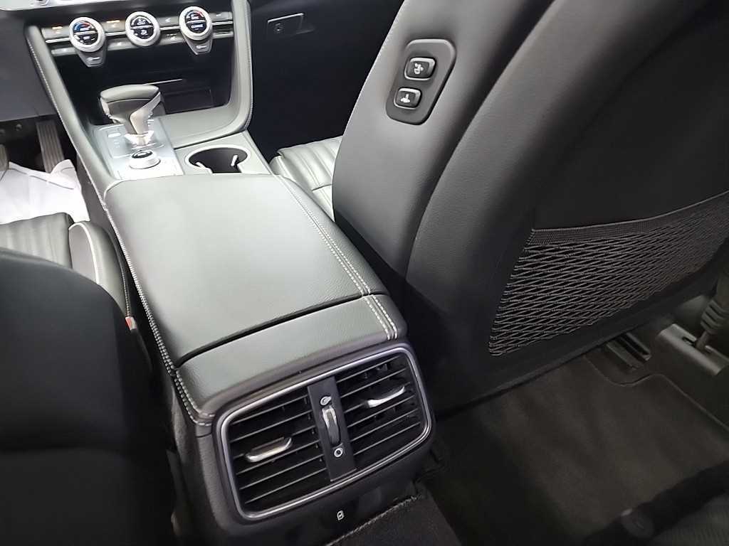 Genesis G70 2020 Negro - Importación desde Corea - HF Imports Iquique - Foto 13