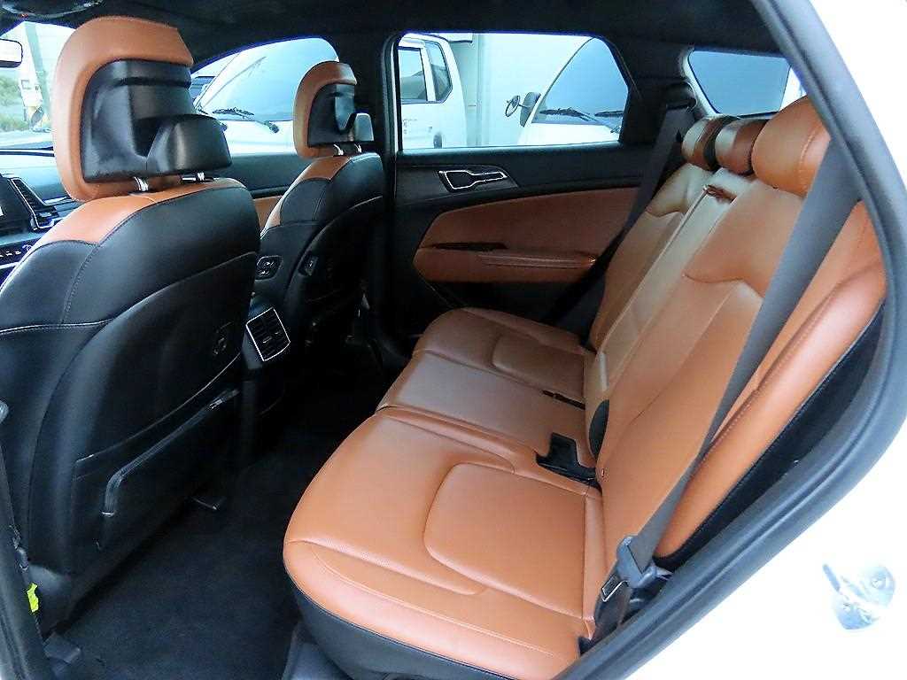 KIA Sportage - Vista 6