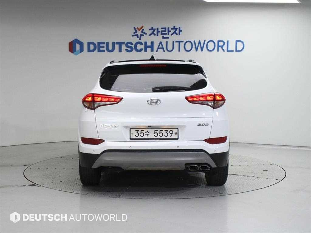 HYUNDAI Tucson - Vista 4