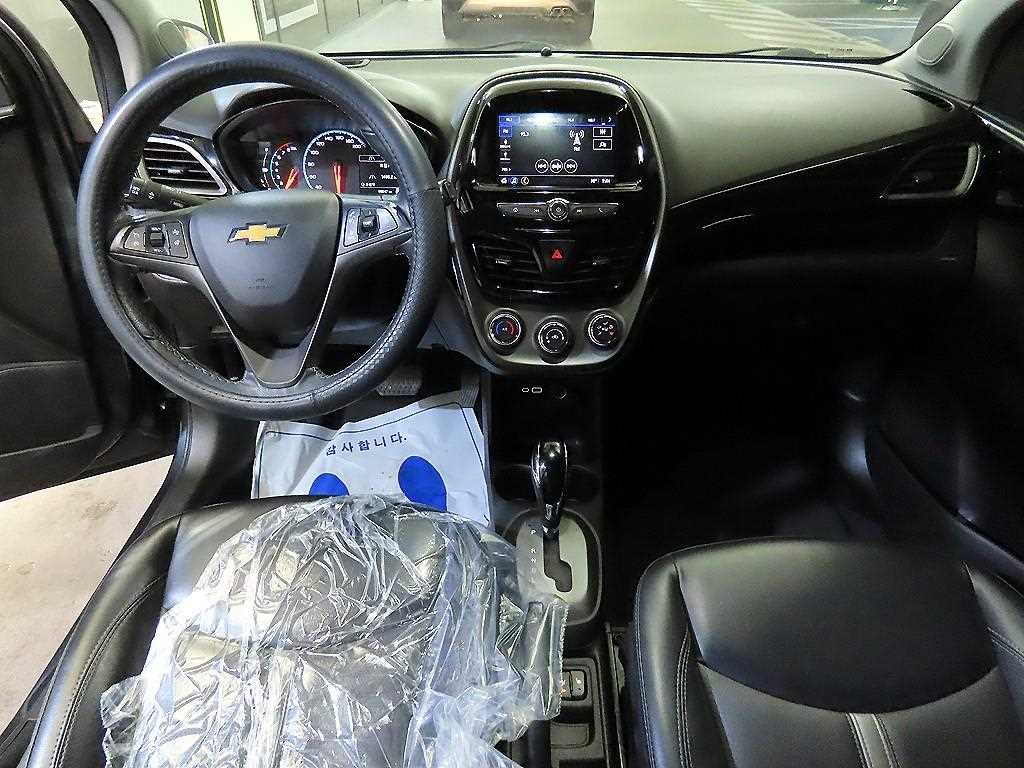 Chevrolet Spark - Vista 10