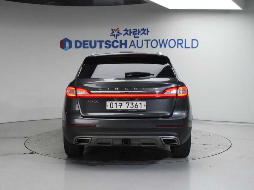 Lincoln MKX - Vista 4