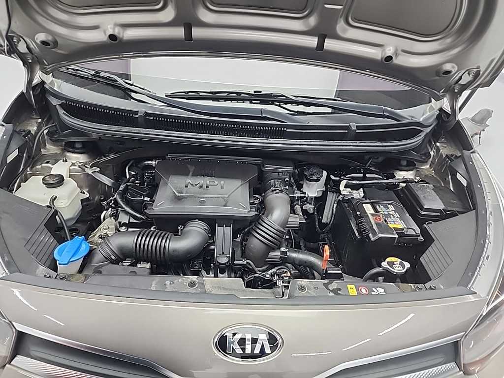 KIA Morning - Vista 5