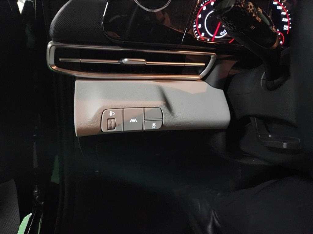 HYUNDAI Avante 2021 Negro - Importación desde Corea - HF Imports Iquique - Foto 15