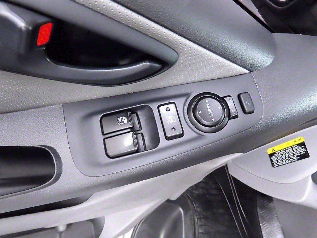 HYUNDAI Starex - Vista 10