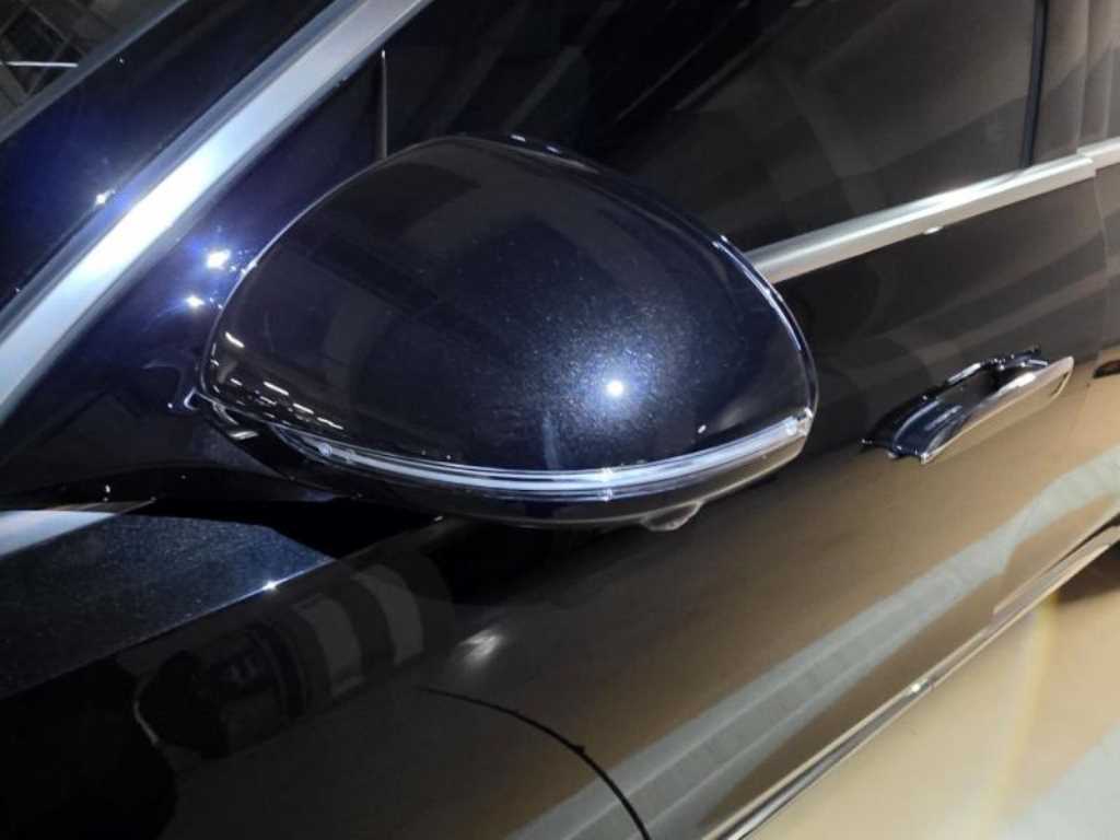 Mercedes Benz E class - Vista 11