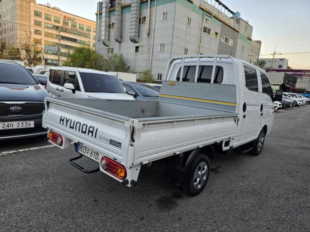 Small Truck Cargo (small) - Vista 4